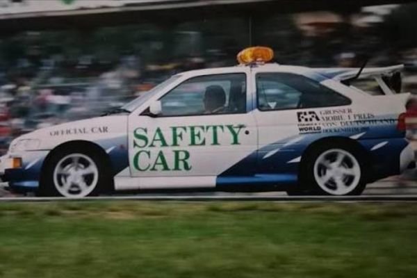 O que é o safety car na F1 e como funciona? Guia completo 2 O que é o safety car na F1 e como funciona?